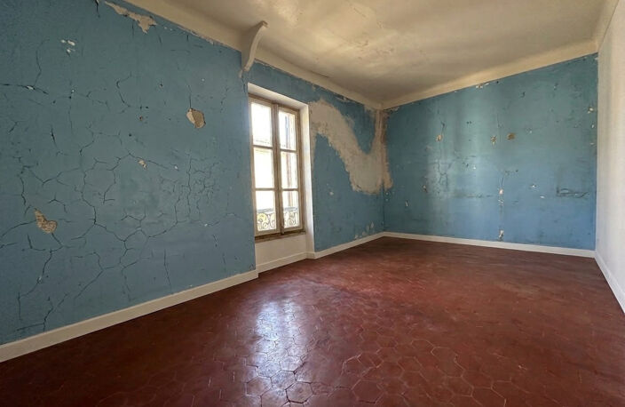MAISON DE VILLAGE T4 AVEC GARAGE A VENDRE SUR PEYROLLES EN P — photo 3