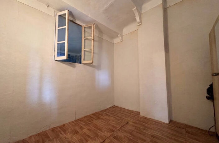 MAISON DE VILLAGE T4 AVEC GARAGE A VENDRE SUR PEYROLLES EN P — photo 5