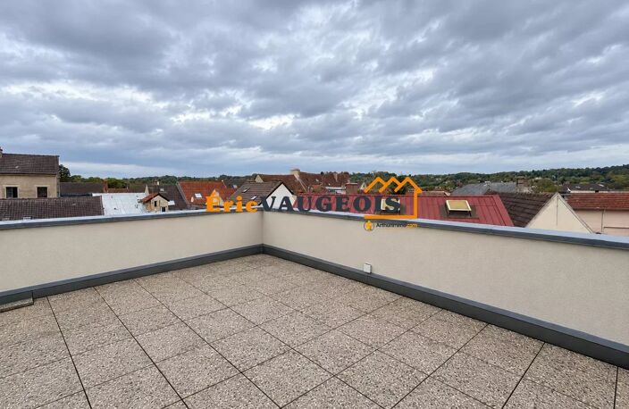 Duplex 100m² centre ville Coulommiers — photo 3