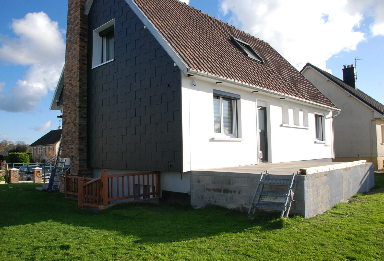 A 2 pas de FECAMP super pavillon avec 4 chambres dont 2 de plain -pied sur sous sol complet — photo 1