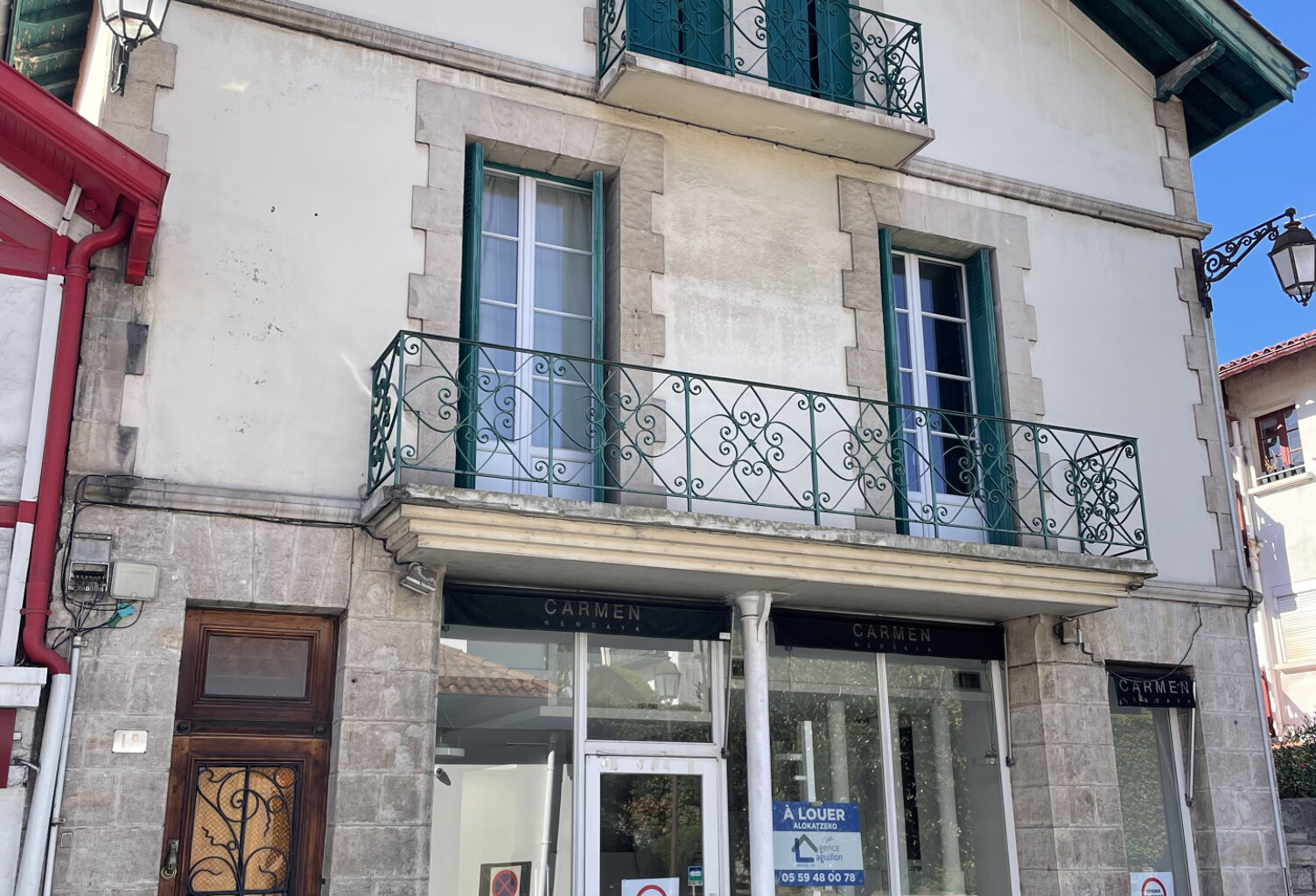 LOCAL COMMERCIAL/ PROFESSIONNEL DE 97 M2 HENDAYE COEUR DE VI — photo 1
