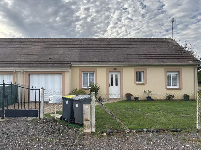 Maison 5 pièces 152 m² à Sainte-Colombe-la-Commanderie — photo du bien