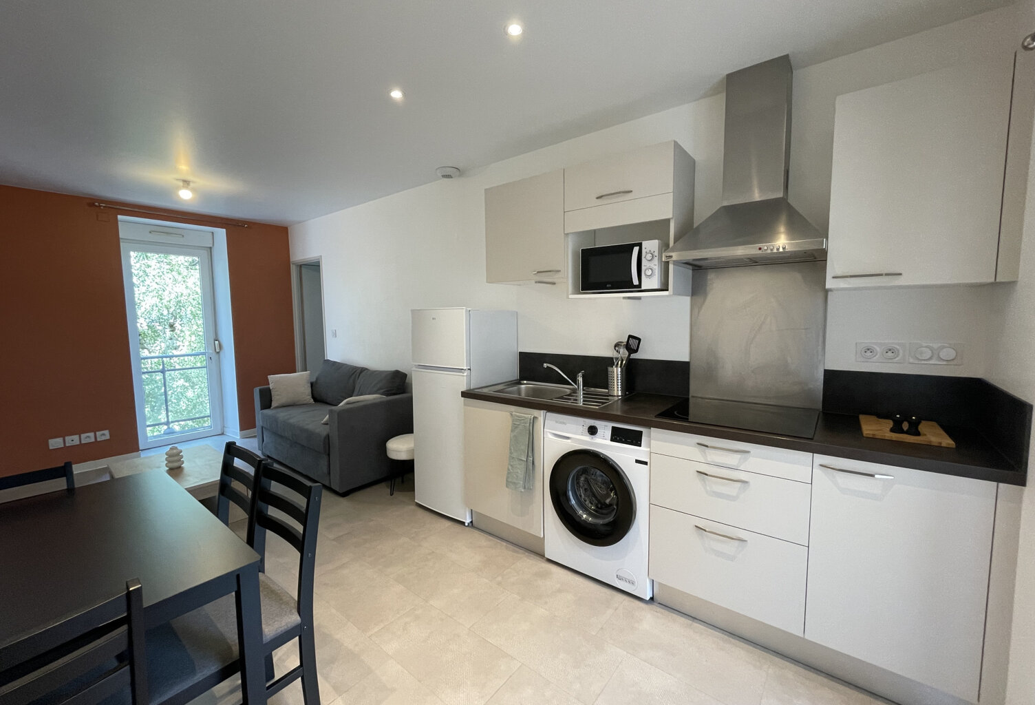 Appartement T2 meublé - 30m2 - RODEZ — photo 1