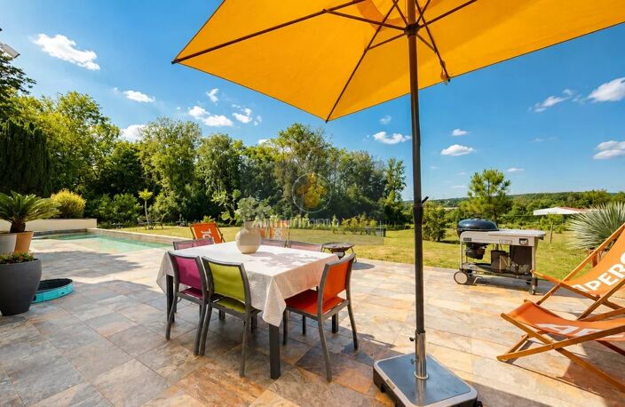 Propriété d'exception 410 m² sur parc paysagé de 4 124 m² — photo 3
