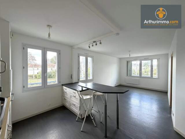 A louer, appartement 1 chambre Compiègne à deux pas du centre ville et de la gare — photo du bien