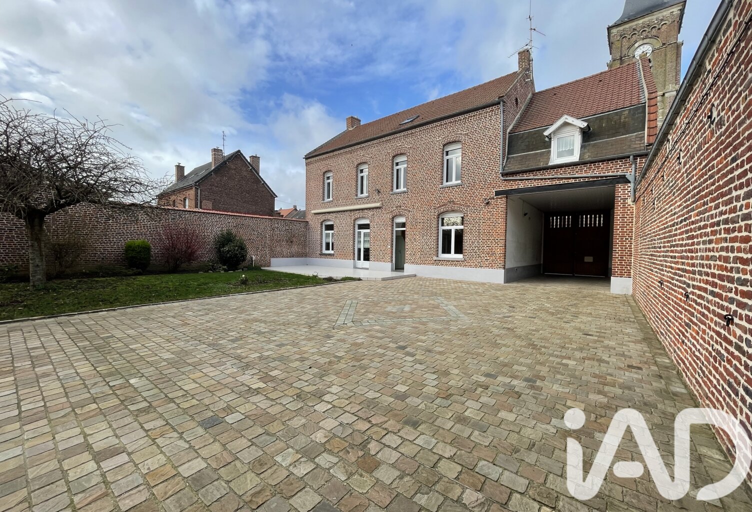 Vente Maison traditionnelle 11 pièces — photo 1