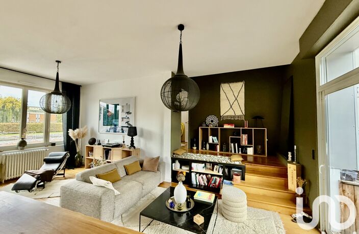 Vente Maison de ville 8 pièces — photo 2