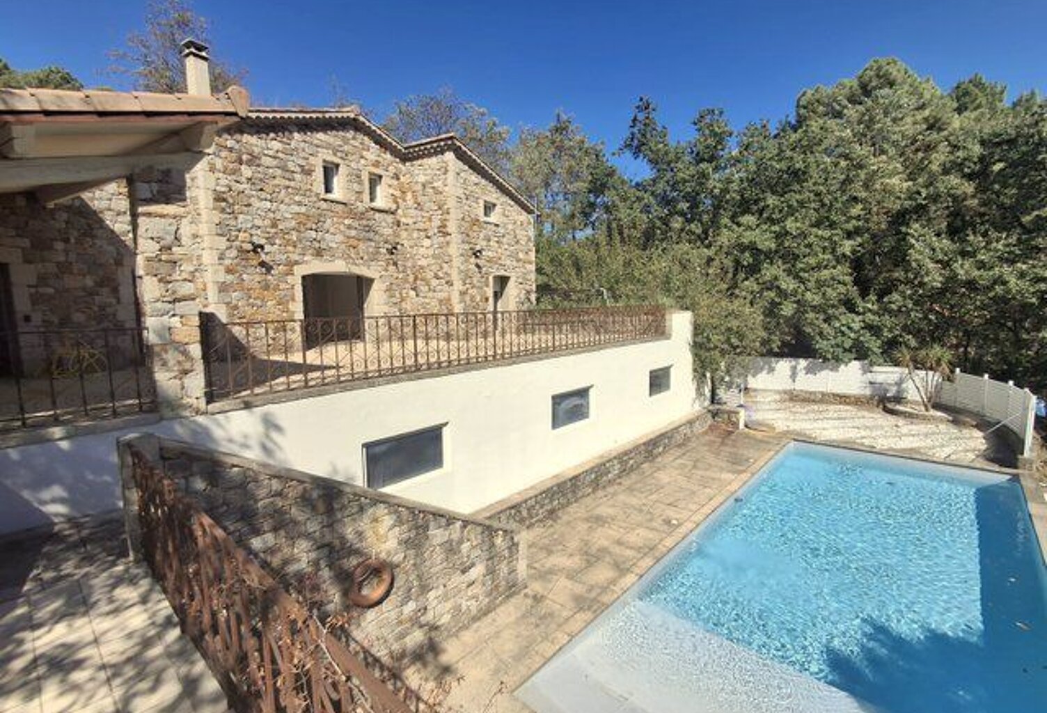 Maison — photo 1
