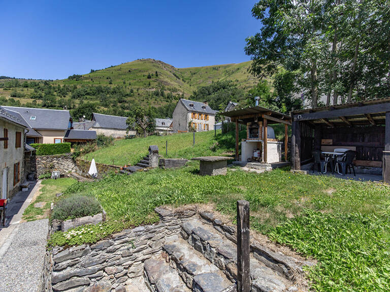 Maison typique  Pyrénéenne — photo 1
