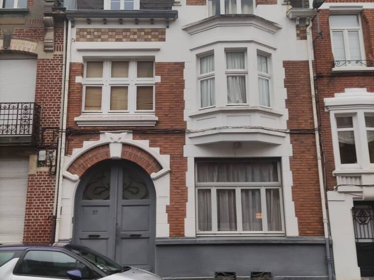 Vente Immeuble 321 m&sup2; — photo 1