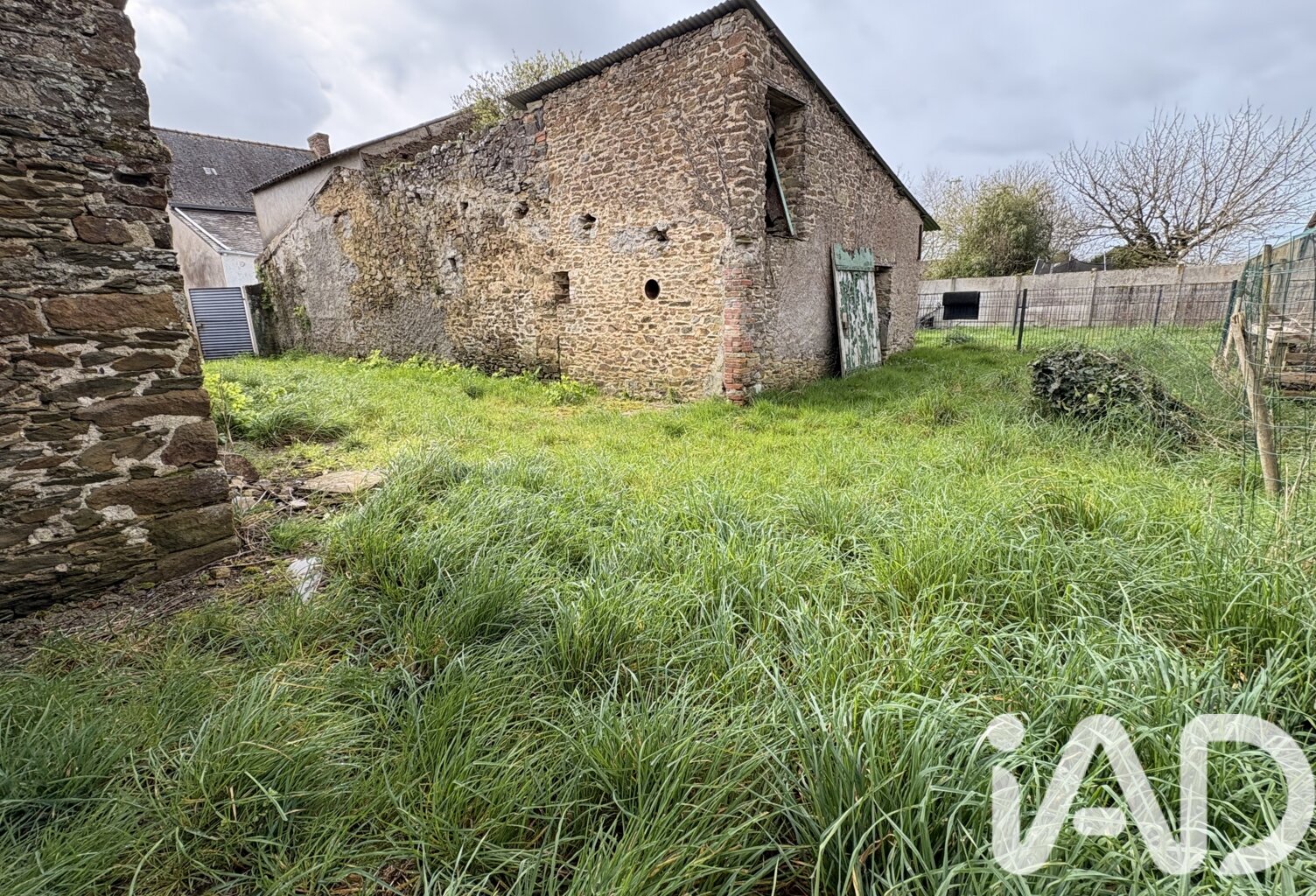 Vente Terrain à bâtir 155 m&sup2; — photo 1