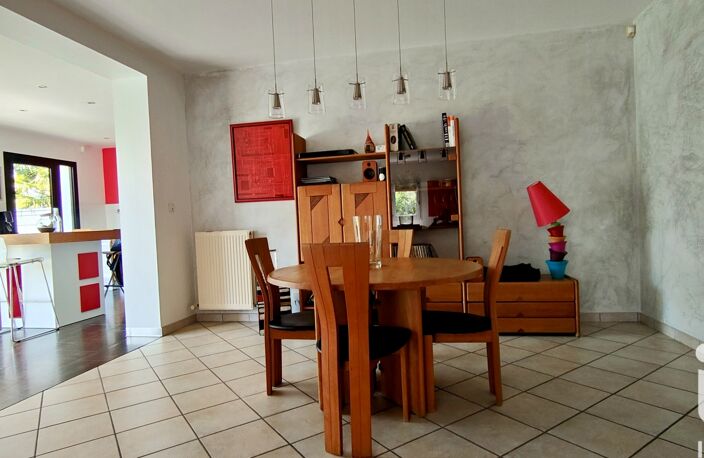 Vente Maison traditionnelle 7 pièces — photo 5