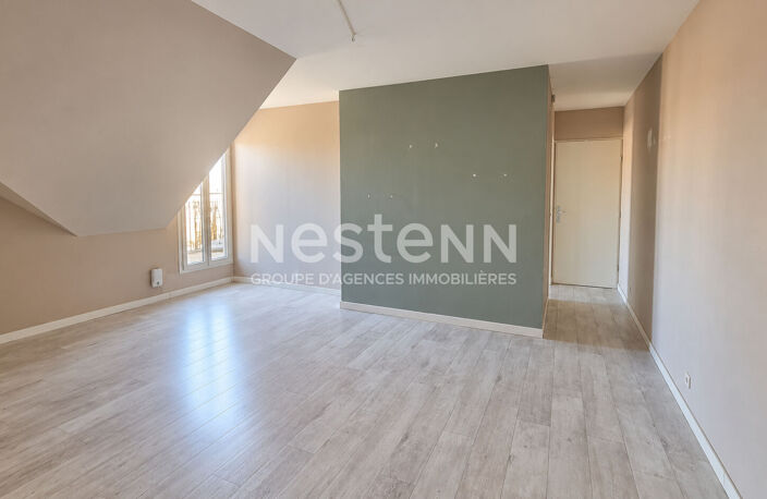 Appartement 3 pièces à vendre à Torcy - Centre ville - Dernier étage, — photo 2