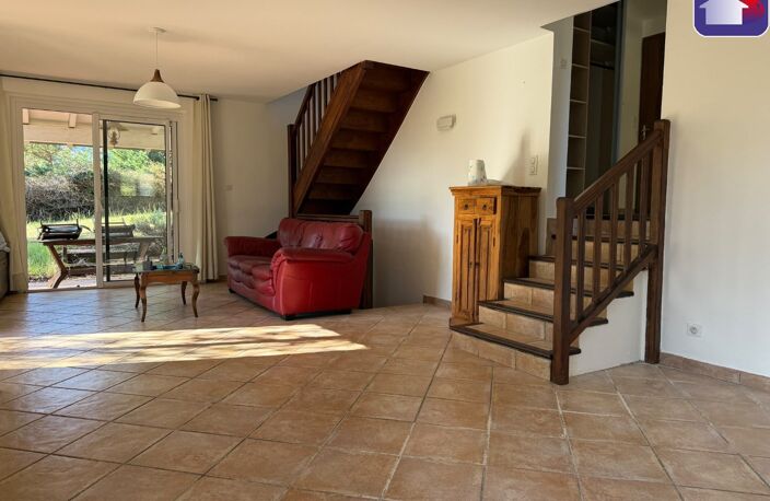 Vente maison 5 pièces 109 m² Foix (09000) — photo 5
