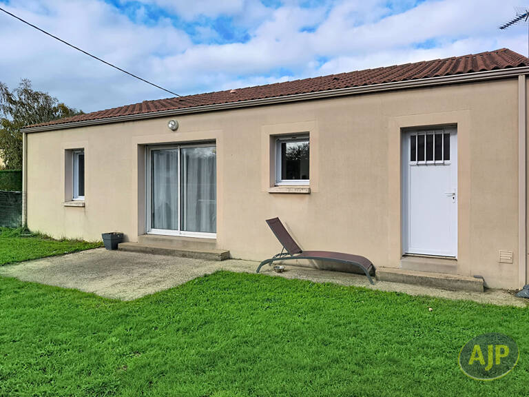 Maison Treize Septiers 3 pièce(s) 66 m2 — photo 1