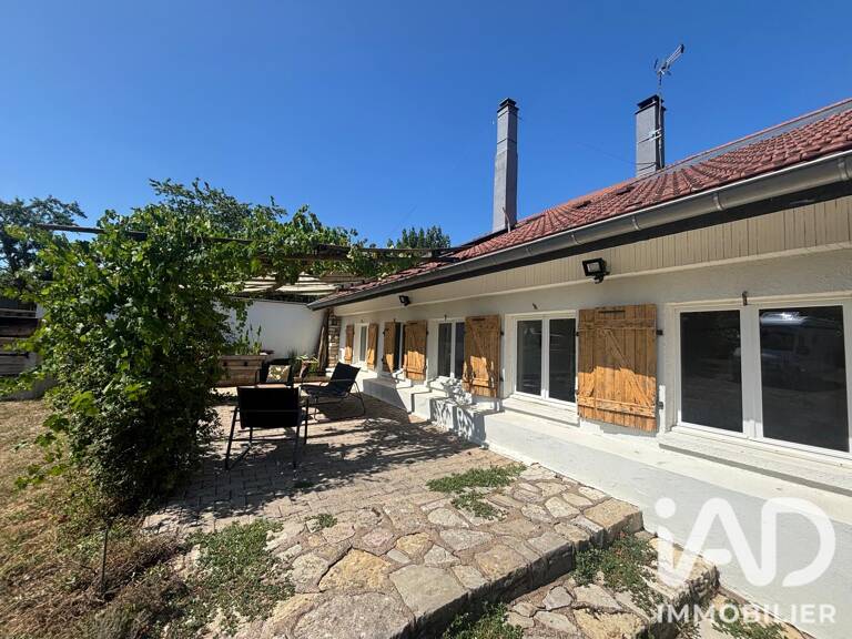 Vente Maison de campagne 7 pièces — photo 1
