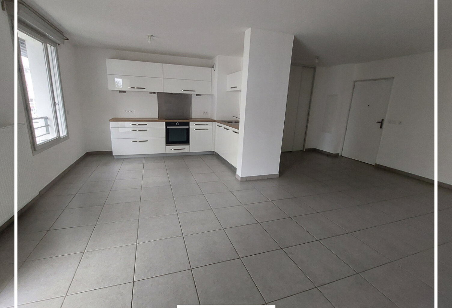 APPARTEMENT RECENT VOIRON - 2 pièce(s) - 56.76 m2 — photo 1