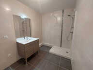 APPARTEMENT RECENT VOIRON - 2 pièce(s) - 56.76 m2 — photo 3