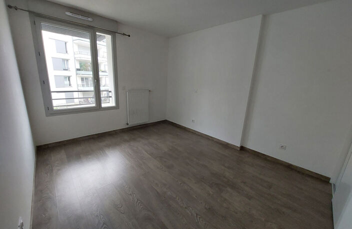 APPARTEMENT RECENT VOIRON - 2 pièce(s) - 56.76 m2 — photo 5