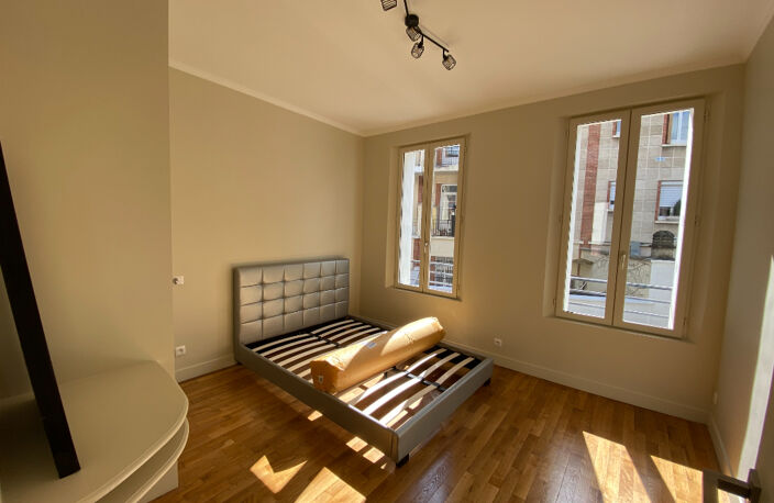 Appartement MEUBLÉ - Evreux CENTRE T2 bis de 60.48 m² — photo 3