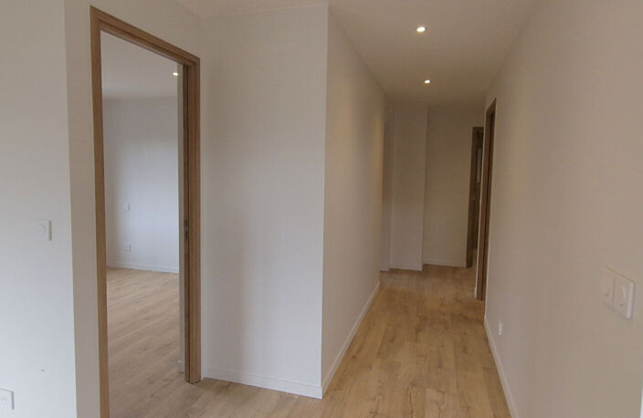 Appartement  3 pièces 69.03 m26 Rénové — photo 4