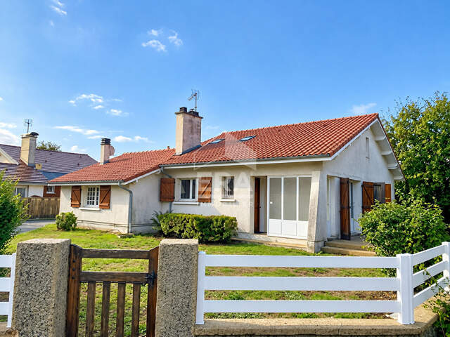 Pau, secteur hôpital - maison de 132 m² à rafraîchir, 4 chambres — photo du bien
