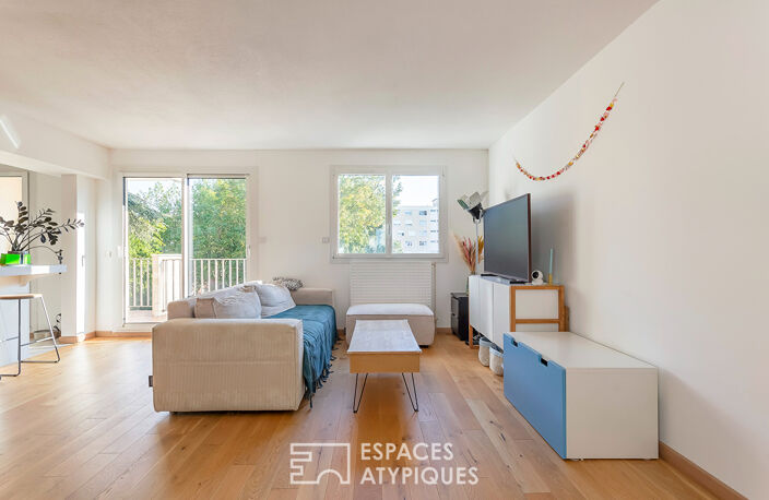 Appartement rénové dans résidence avec parc arboré et piscine. — photo 4