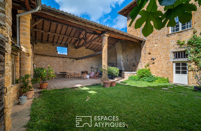 Maison de caractère du XVIIeme siècle au coeur des monts d'or — photo 3