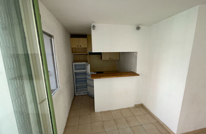 AIX EN PROVENCE - Studio de 27m² avec balcon — photo 4