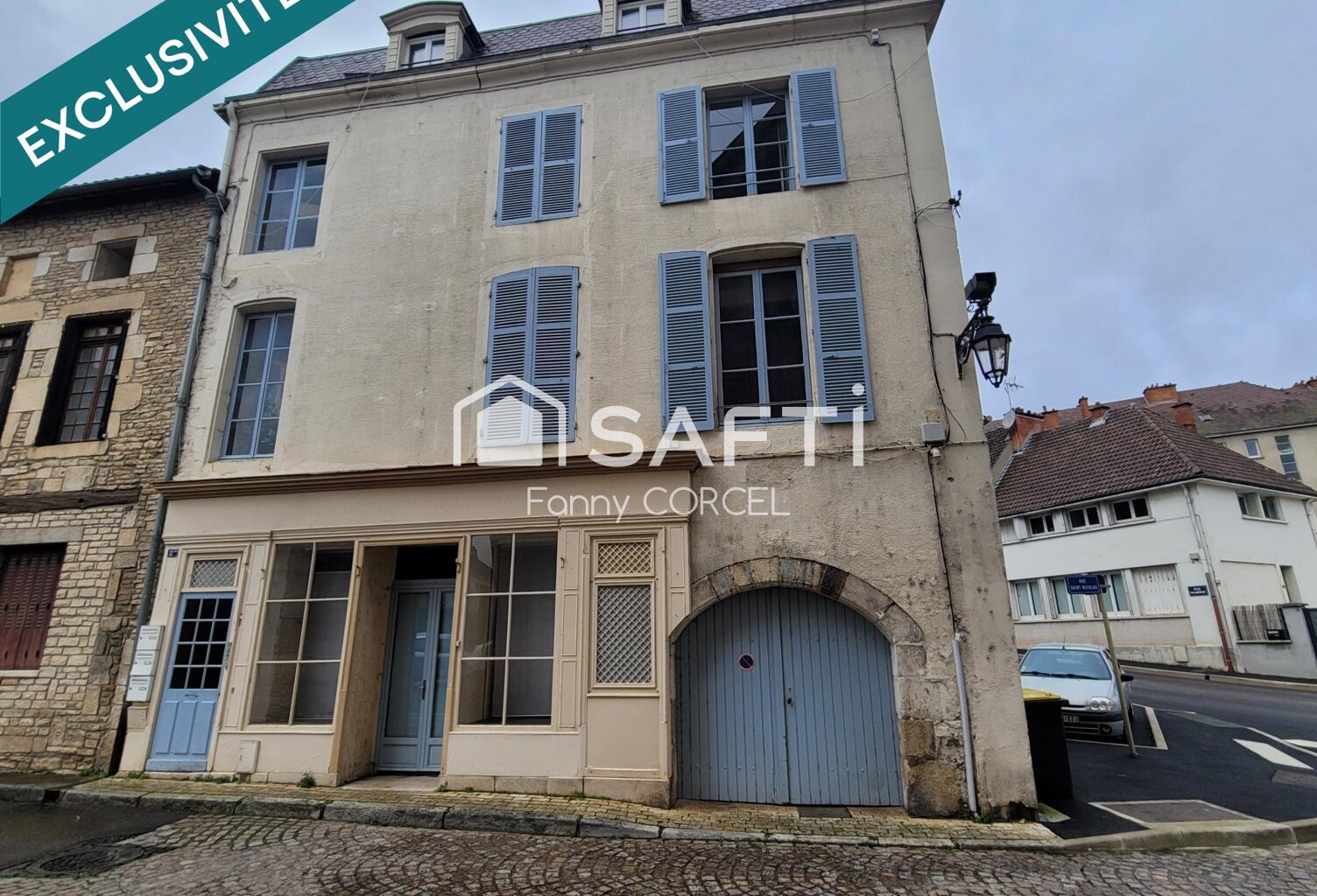 Immeuble 3 appartements 1 local commercial - 225m² — photo 1