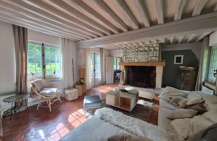 Propriété à vendre  La Rivière-Saint-Sauveur  100 m²  4 chambres  Parc de 7 000 m² — photo 2