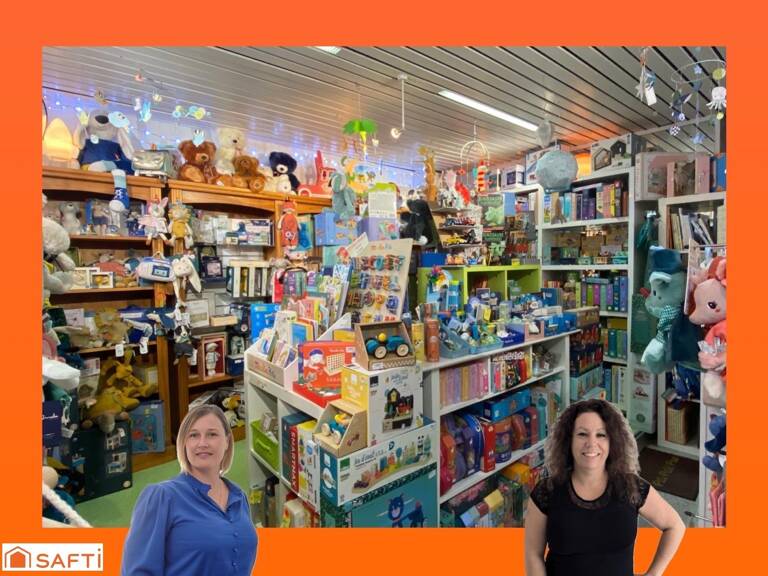 Fonds de commerce jeux et jouets centre-ville d'Auray — photo 1