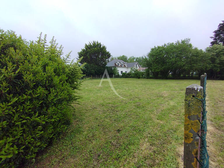 Terrain de 1095 m² — photo 1