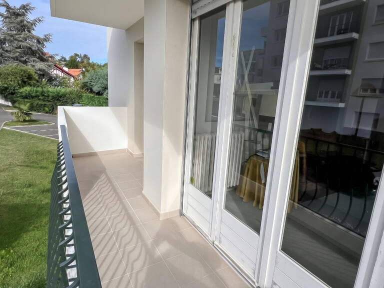 Bayonne quartier Beyris - Appartement T3 de 68 m² avec terrasse, balcons et cave — photo 1