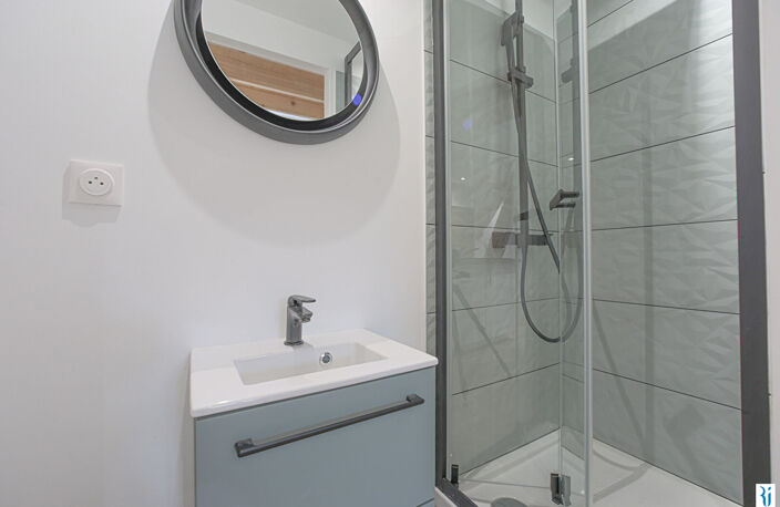 Appartement Rouen 1 pièce(s) 19.57m2 au sol 13.70m2 carrez — photo 5