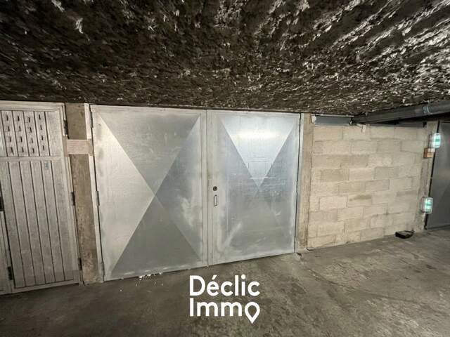 GARAGE FERME - 24 M2 - VILLENEUVE LOUBET — photo du bien