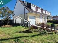 Une maison à rénover, un beau terrain, du potentiel — photo 2