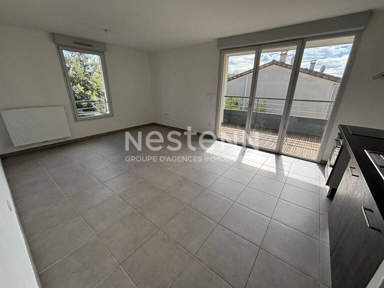À louer - Bel appartement T3 de 58,58 m² avec balcon et parking - Castelginest (31780) ? Route de Pechbonnieu — photo 1