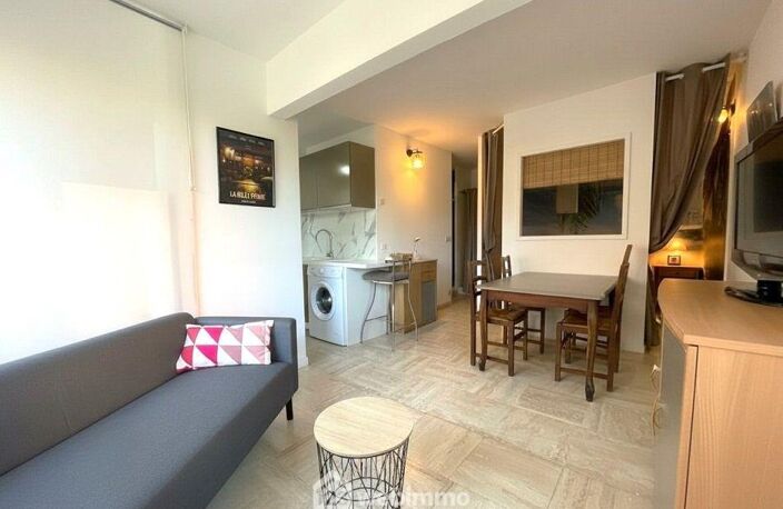 Appartement - 34m² - Sainte-Maxime — photo 2