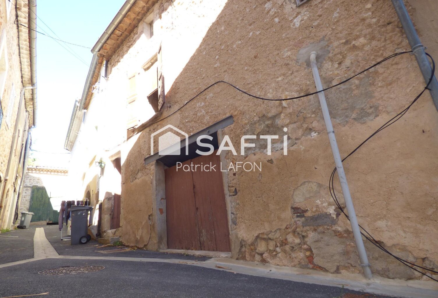 MAISON AVEC TRAVAUX — photo 1