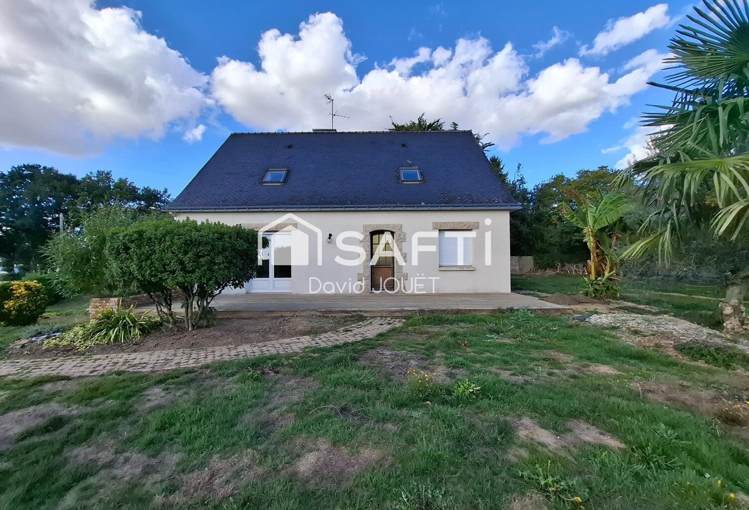 MAISON TRADITIONNELLE DE 77M² SUR UN TERRAIN DE 2368M² — photo 1