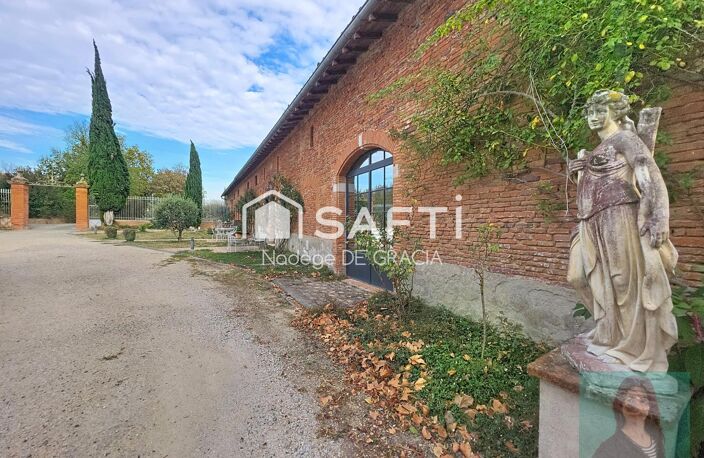 Maison de caractère T6 de150 m² env. domaine du château, avec piscine et jacuzzi privatifs. — photo 2