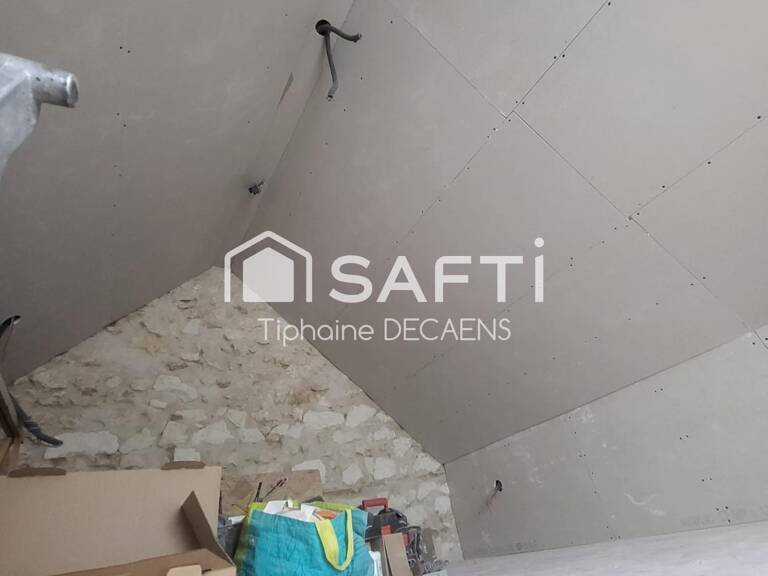 Maison de ville en cours de travaux, avec cours extérieur — photo 1