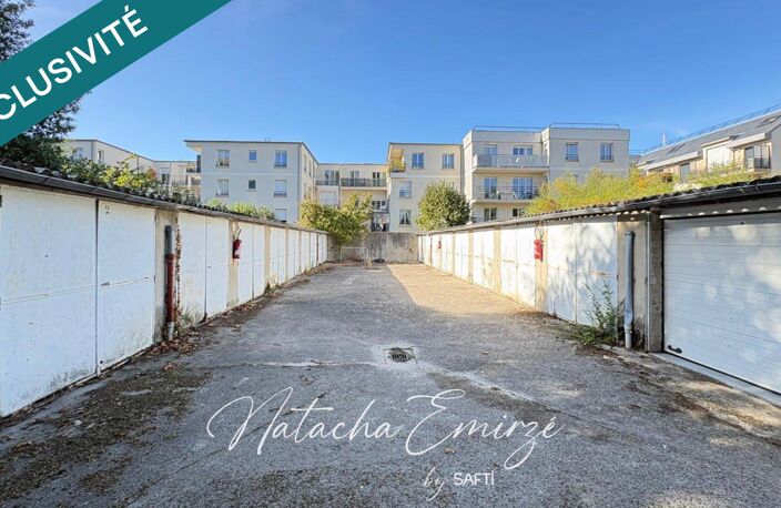 En centre-ville de Chatou, vente en bloc de 20 box — photo 2