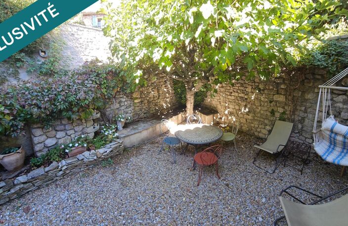 Maison de village pleine de charme avec extérieur. — photo 4