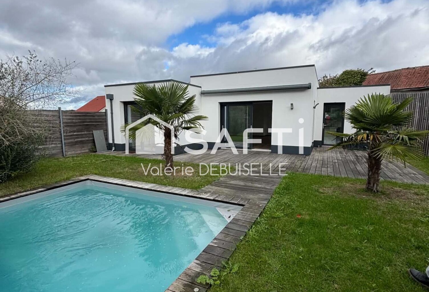 Maison de Plain-pied en centre ville — photo 1
