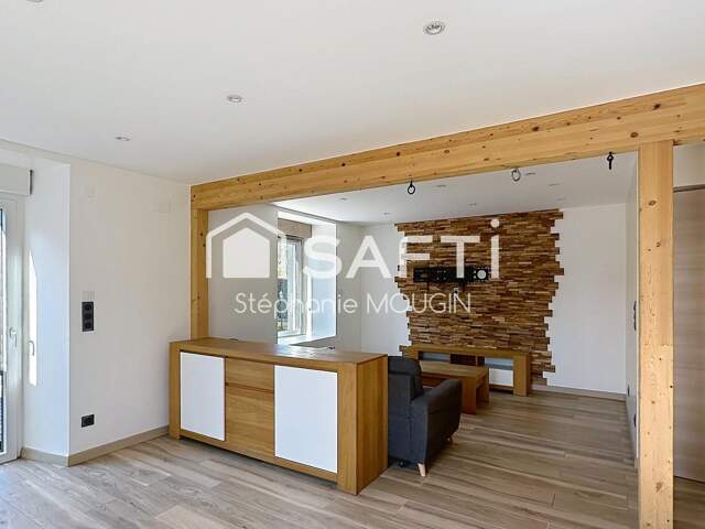 MANDEURE  Une maison pleine de charme, aux beaux volumes et aux multiples possibilités ! — photo du bien