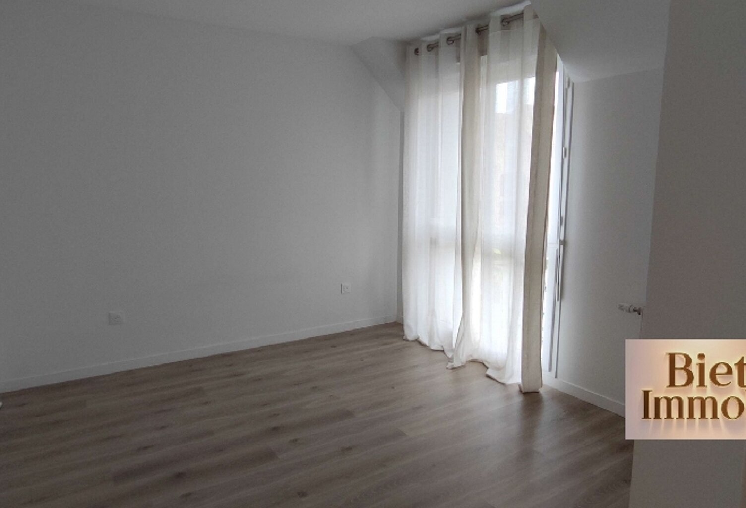 Vente appartement 2 pièces 43 m² L'Isle-Adam (95290) — photo 1