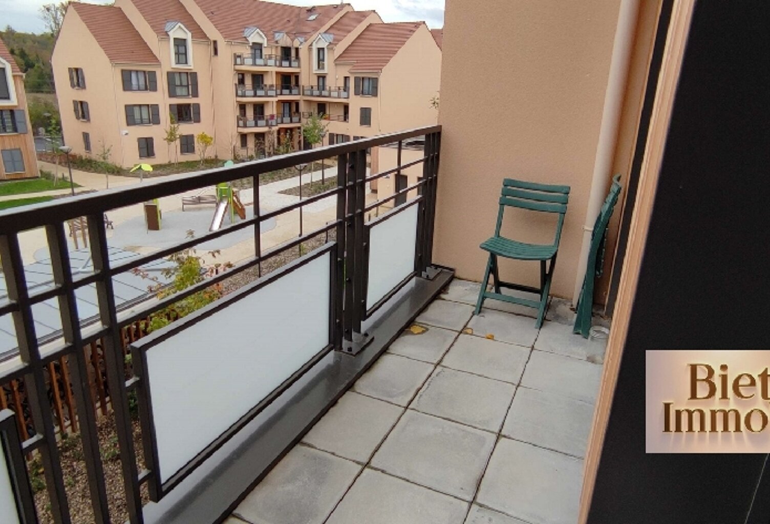 Vente appartement 2 pièces 43 m² Parmain (95620) — photo 1
