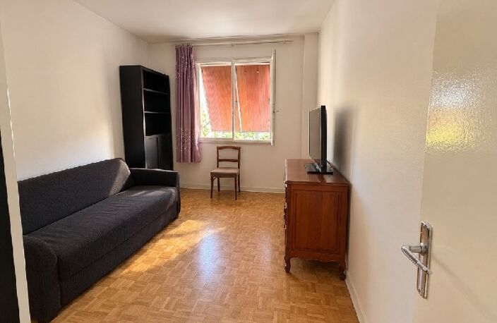 Vente appartement 3 pièces 64 m² Bondy (93140) — photo 2